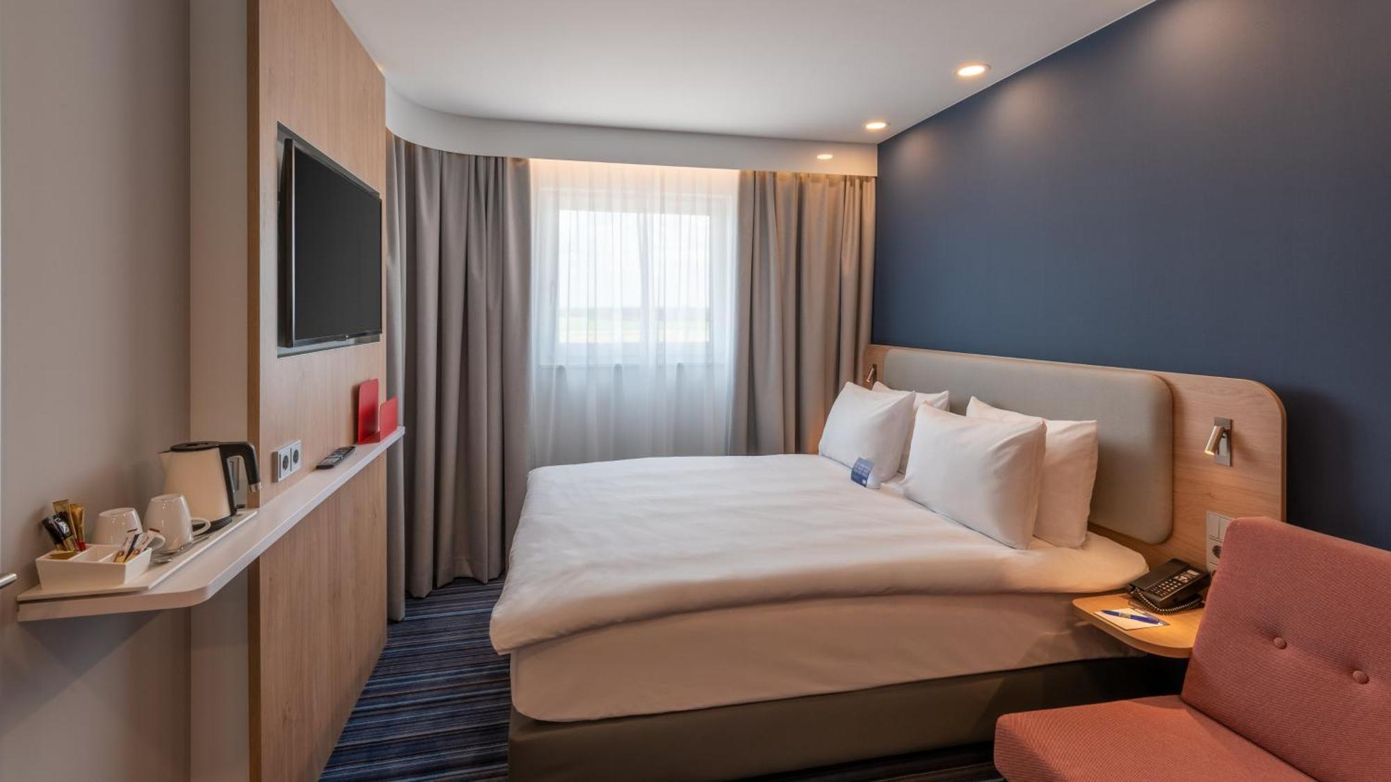 Holiday Inn Express - Hamburg South A7-As42 By Ihg Эгесторф Экстерьер фото