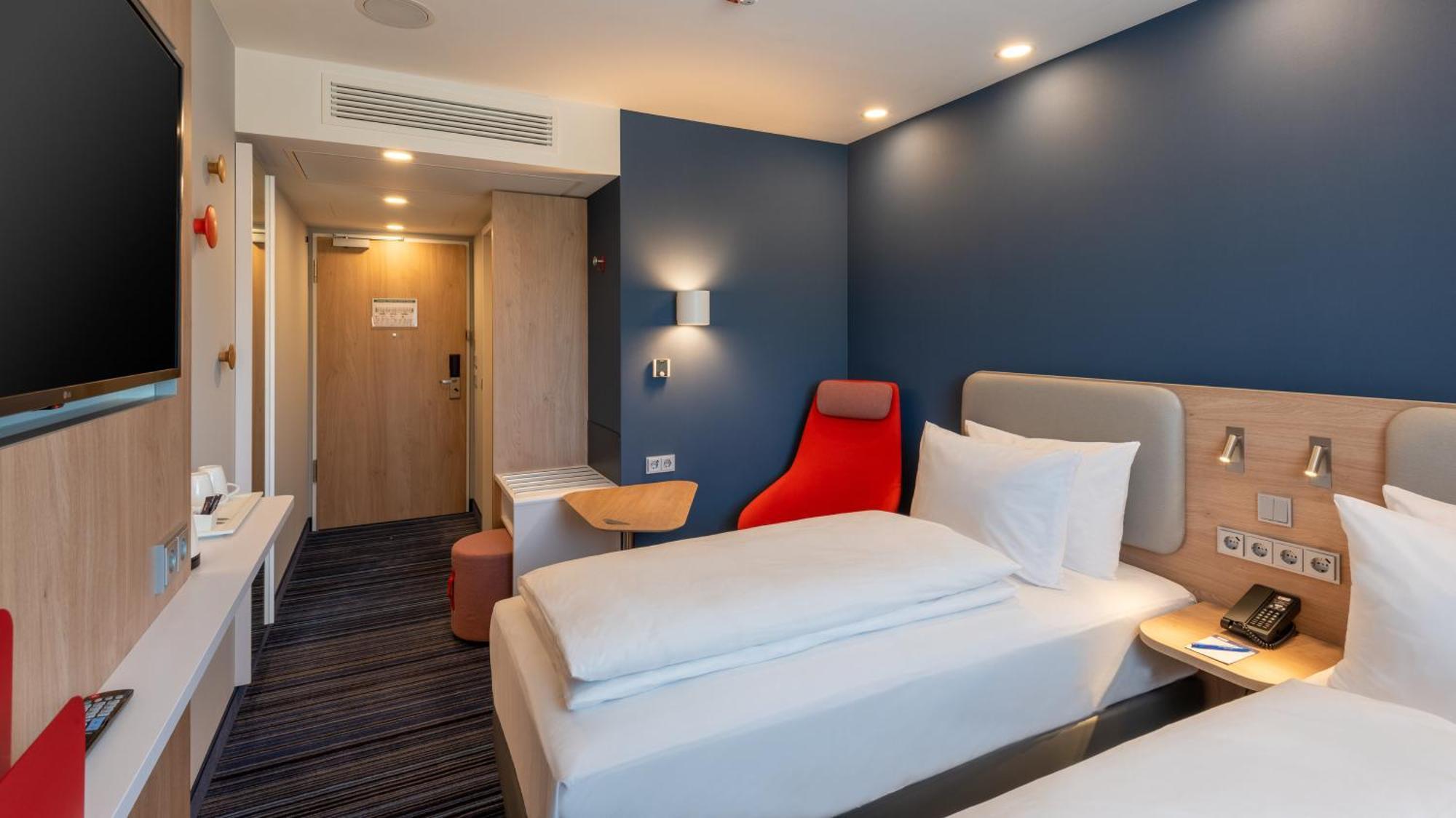 Holiday Inn Express - Hamburg South A7-As42 By Ihg Эгесторф Экстерьер фото