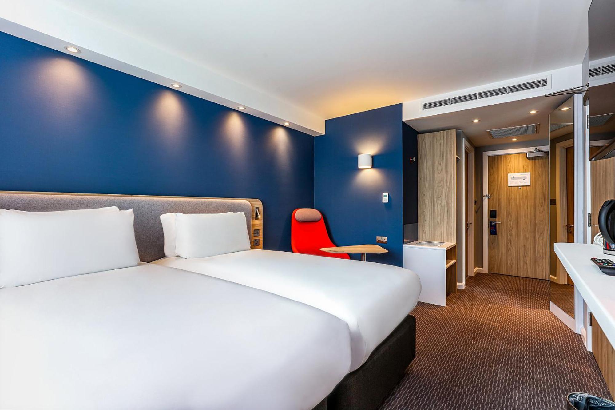 Holiday Inn Express - Hamburg South A7-As42 By Ihg Эгесторф Экстерьер фото